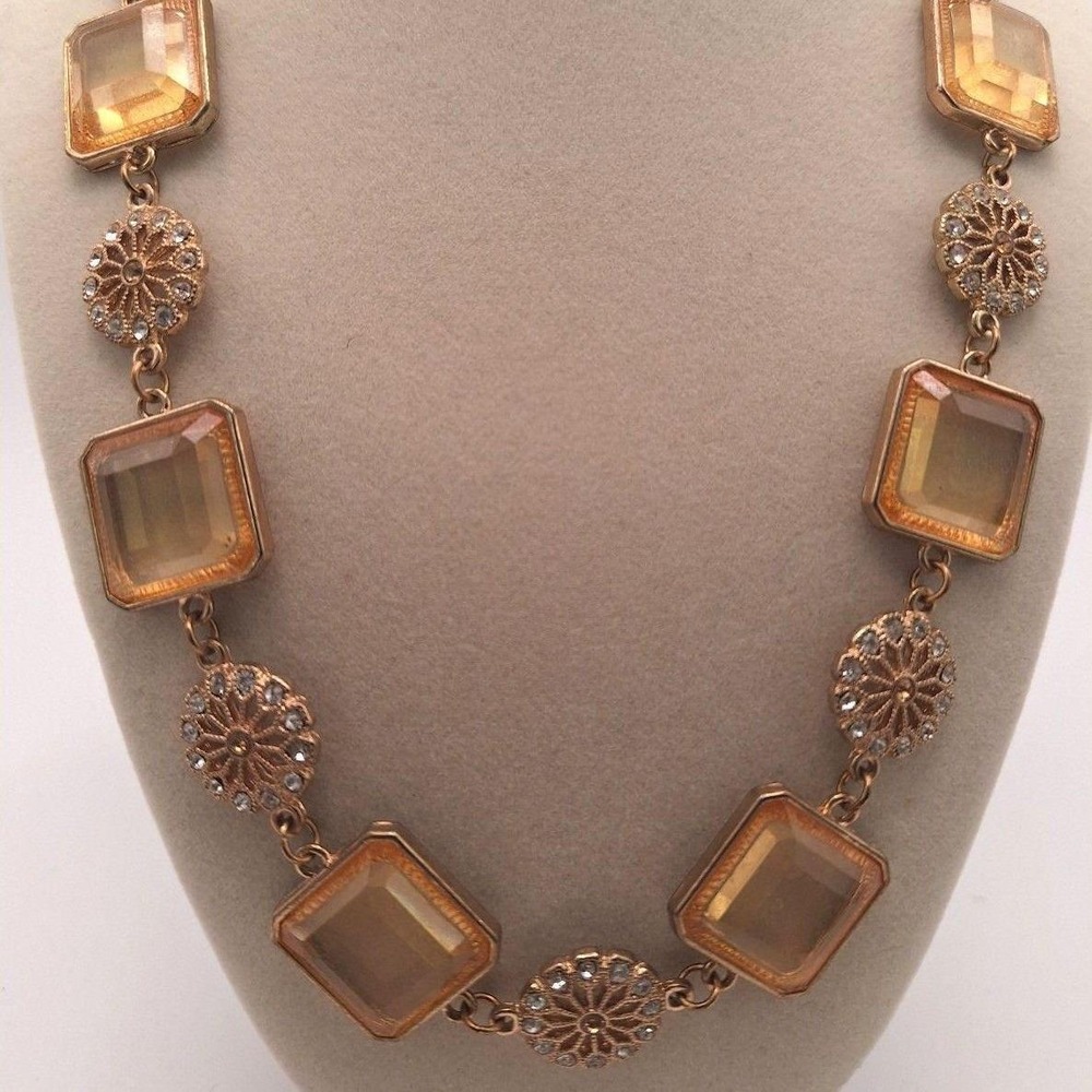 Vintage flower necklace statement champagne honey square stations gold tone 60s